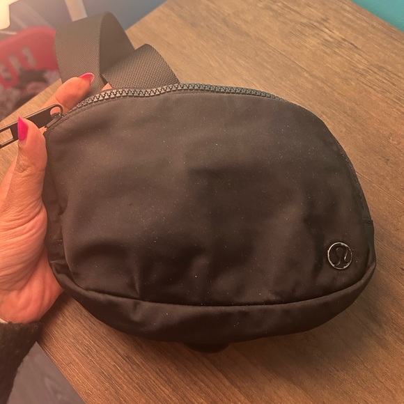 lululemon athletica Handbags - Original Lulu belt bag